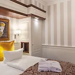 Europa 4*