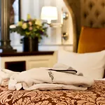Europa Отель 4*