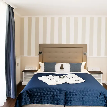 Europa Hotell 4*